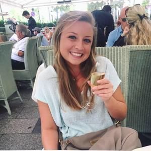 Meet your Posher, Ansley